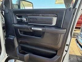 Used 2015 RAM 2500 Limited AWD/4WD image 37