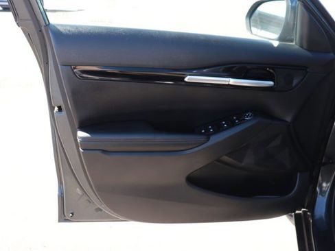 Used 2025 Kia Seltos S image 9