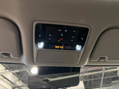 Used 2024 Toyota Grand Highlander Platinum AWD/4WD image 22