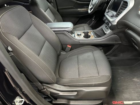 Certified 2022 GMC Acadia SLE w/ Driver Convenience Package image 35