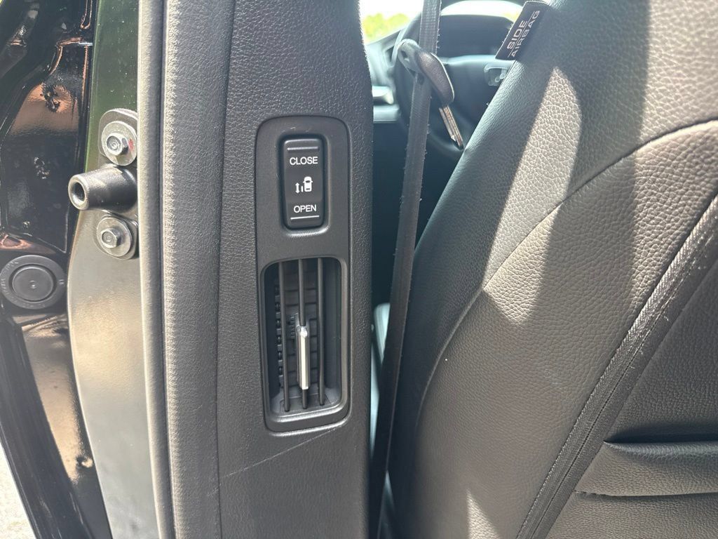 Used 2023 Honda Odyssey EX-L image 40