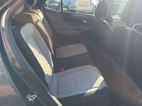 Used 2019 Chevrolet Equinox LS w/ LS Convenience Package FWD image 8