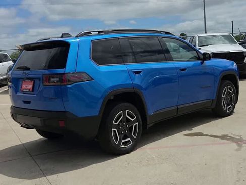 New 2026 Jeep Cherokee Laredo AWD/4WD image 8