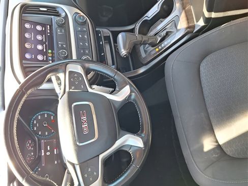 Used 2019 GMC Canyon SLE image 9