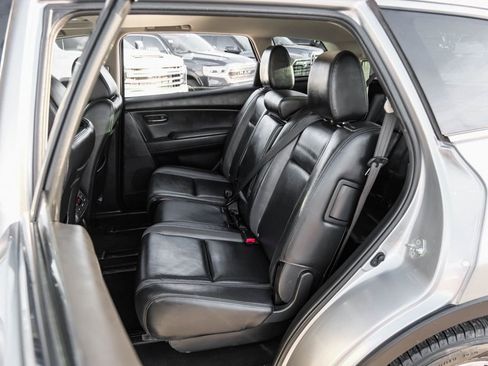 Used 2012 MAZDA CX-9 Touring w/ Moonroof & Bose Audio Pkg image 41