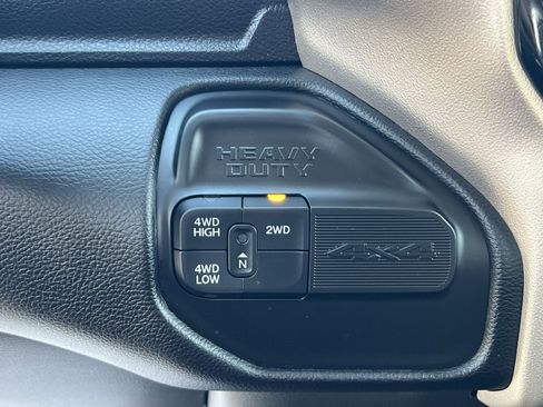 Used 2024 RAM 2500 Laramie w/ Safety Group image 31