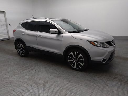 Used 2017 Nissan Rogue Sport SL w/ SL Premium Package FWD image 11