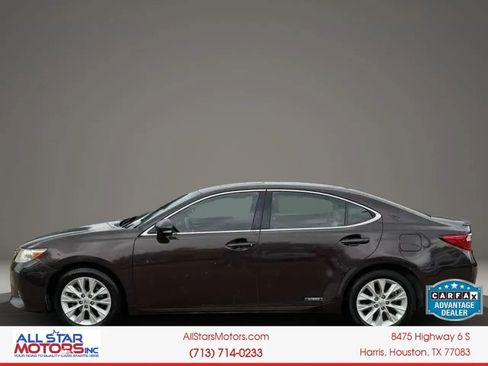 Used 2013 Lexus ES 300h w/ Luxury Pkg FWD image 6