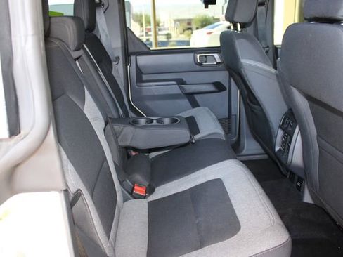 Used 2025 Ford Bronco Big Bend image 30
