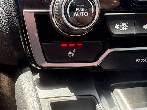 Certified 2021 Honda CR-V Special Edition image 17