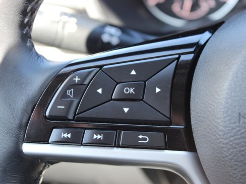 Used 2019 Nissan Altima 2.5 Platinum image 27