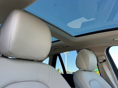 Used 2019 Mercedes-Benz GLC 300 image 21