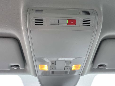 Certified 2025 Volkswagen Taos S image 27