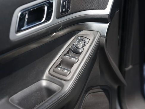 Used 2015 Ford Explorer Sport w/ Equipment Group 401A AWD/4WD image 32
