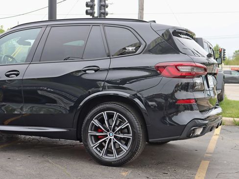 Used 2022 BMW X5 xDrive40i w/ M Sport Package AWD/4WD image 12