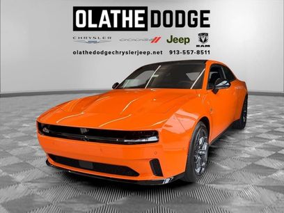 New 2025 Dodge Charger R/T w/ Sun & Sound Package
