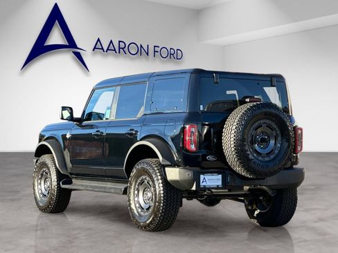 New 2025 Ford Bronco Outer Banks w/ Sasquatch Package image 3