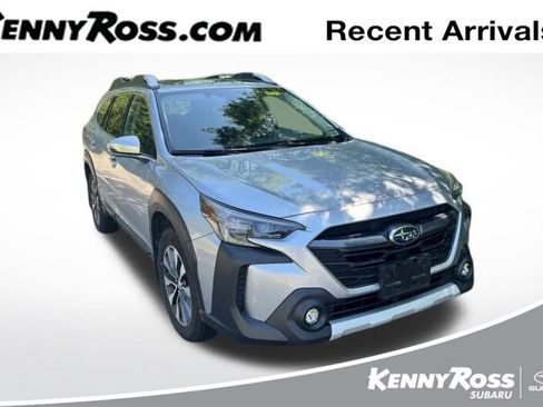 Used 2024 Subaru Outback Touring AWD/4WD image 1
