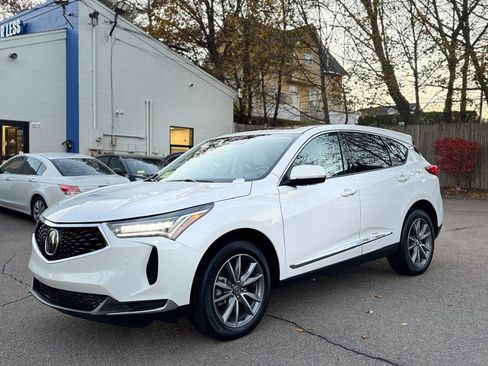 Used 2022 Acura RDX w/ Technology Package image 2