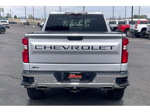 Used 2022 Chevrolet Silverado 1500 LTZ w/ Technology Package AWD/4WD image 4