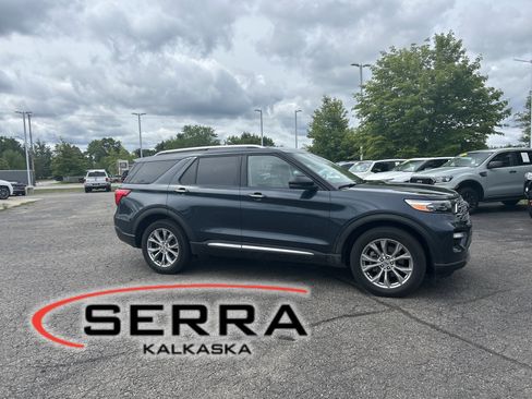 Used 2024 Ford Explorer Limited w/ Equipment Group 301A AWD/4WD image 1