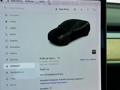 Used 2020 Tesla Model Y Long Range image 8