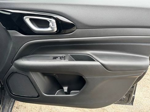 New 2026 Jeep Compass Limited image 11