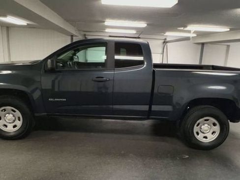 Certified 2017 Chevrolet Colorado W/T w/ WT Convenience Package RWD image 5