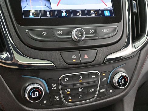 Used 2024 Chevrolet Equinox RS w/ RS Leather Package FWD image 22
