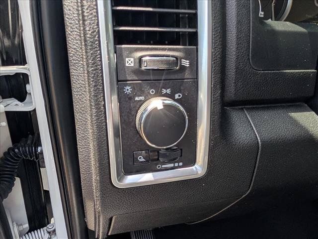 Used 2023 RAM 1500 Classic SLT w/ Trailer & Traction Group AWD/4WD image 29