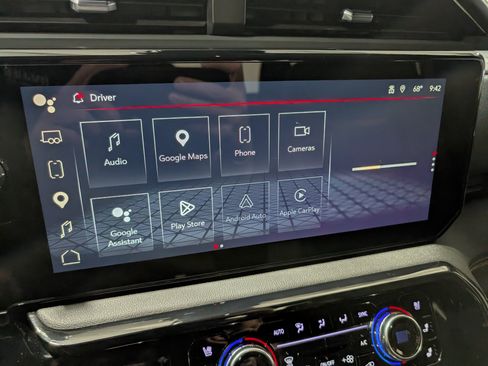 Used 2025 GMC Sierra 1500 AT4 w/ Technology Package AWD/4WD image 25