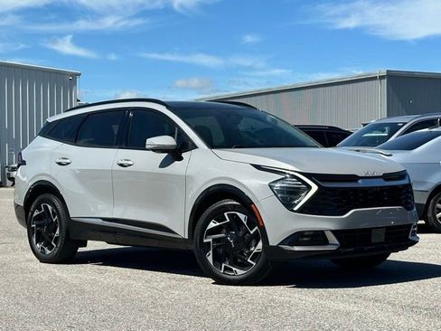 Used 2023 Kia Sportage SX image 1