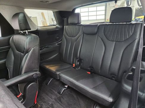 Used 2023 Hyundai Palisade Limited AWD/4WD image 29