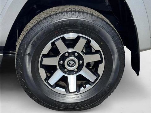 Used 2024 Toyota 4Runner TRD Off-Road image 9