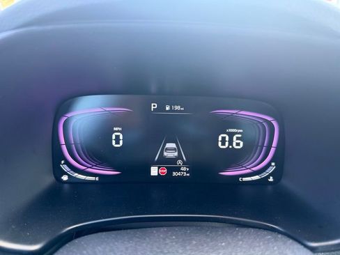 Certified 2023 Kia Soul LX image 10