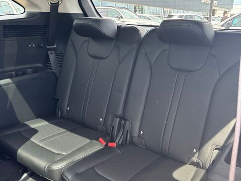 Used 2025 Kia Sorento S w/ Panoramic Sunroof Package FWD image 26