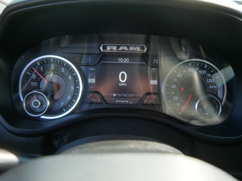 Used 2019 RAM 1500 Big Horn AWD/4WD image 39