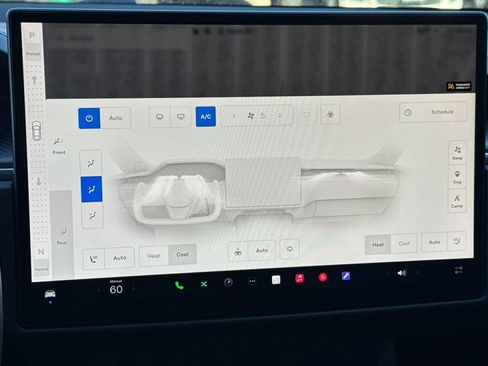 Used 2022 Tesla Model S Plaid image 19