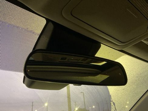 Certified 2021 Toyota RAV4 XLE Premium image 28