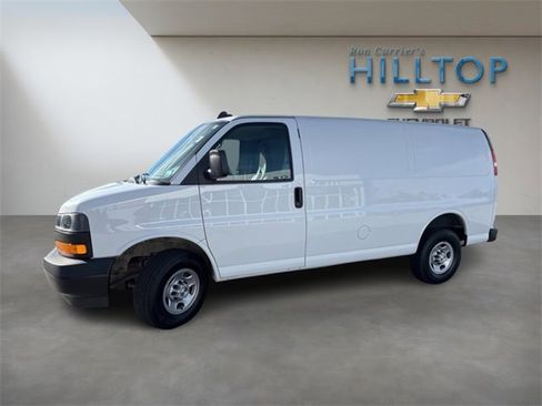 Used 2023 Chevrolet Express 2500 w/ Driver Convenience Package image 12