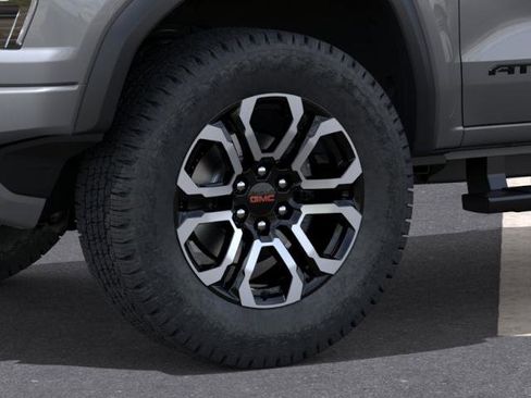 New 2026 GMC Canyon AT4 w/ AT4 Premium Package image 9