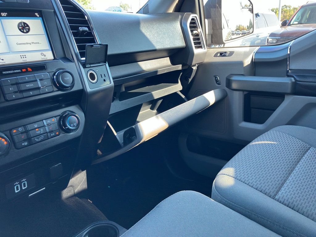 Used 2016 Ford F150 XLT w/ Equipment Group 302A Luxury AWD/4WD image 24