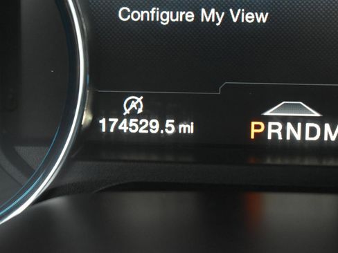 Used 2019 Ford F150 Lariat w/ Equipment Group 502A Luxury image 17