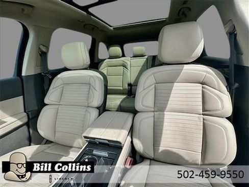 New 2025 Lincoln Nautilus Reserve image 11