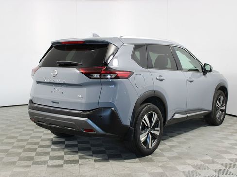 Used 2023 Nissan Rogue SL w/ SL Premium Package image 38