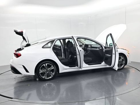 Certified 2022 Kia K5 LXS AWD/4WD image 55