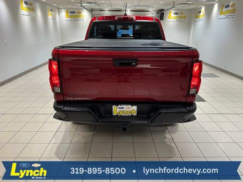 Used 2025 Chevrolet Colorado Trail Boss AWD/4WD image 19