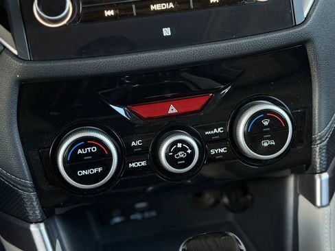 Used 2021 Subaru Forester Limited image 34