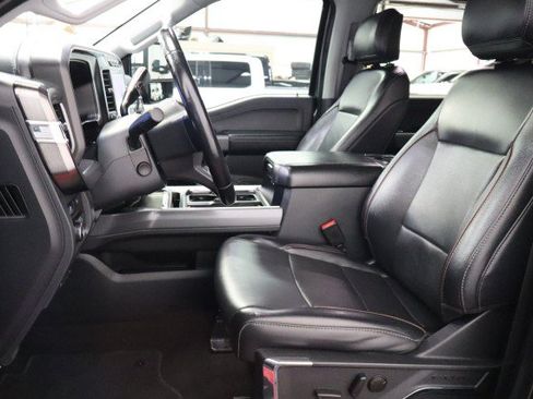 Used 2024 Ford F350 Lariat w/ Lariat Ultimate Package AWD/4WD image 36