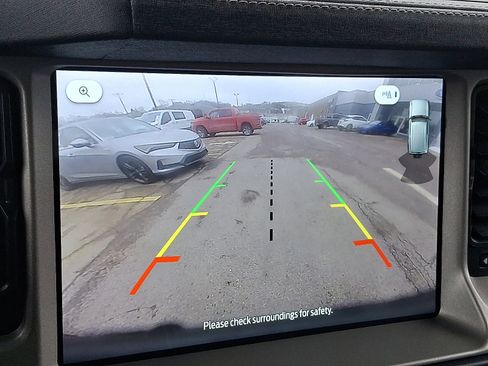 Used 2025 Ford Bronco Outer Banks image 18